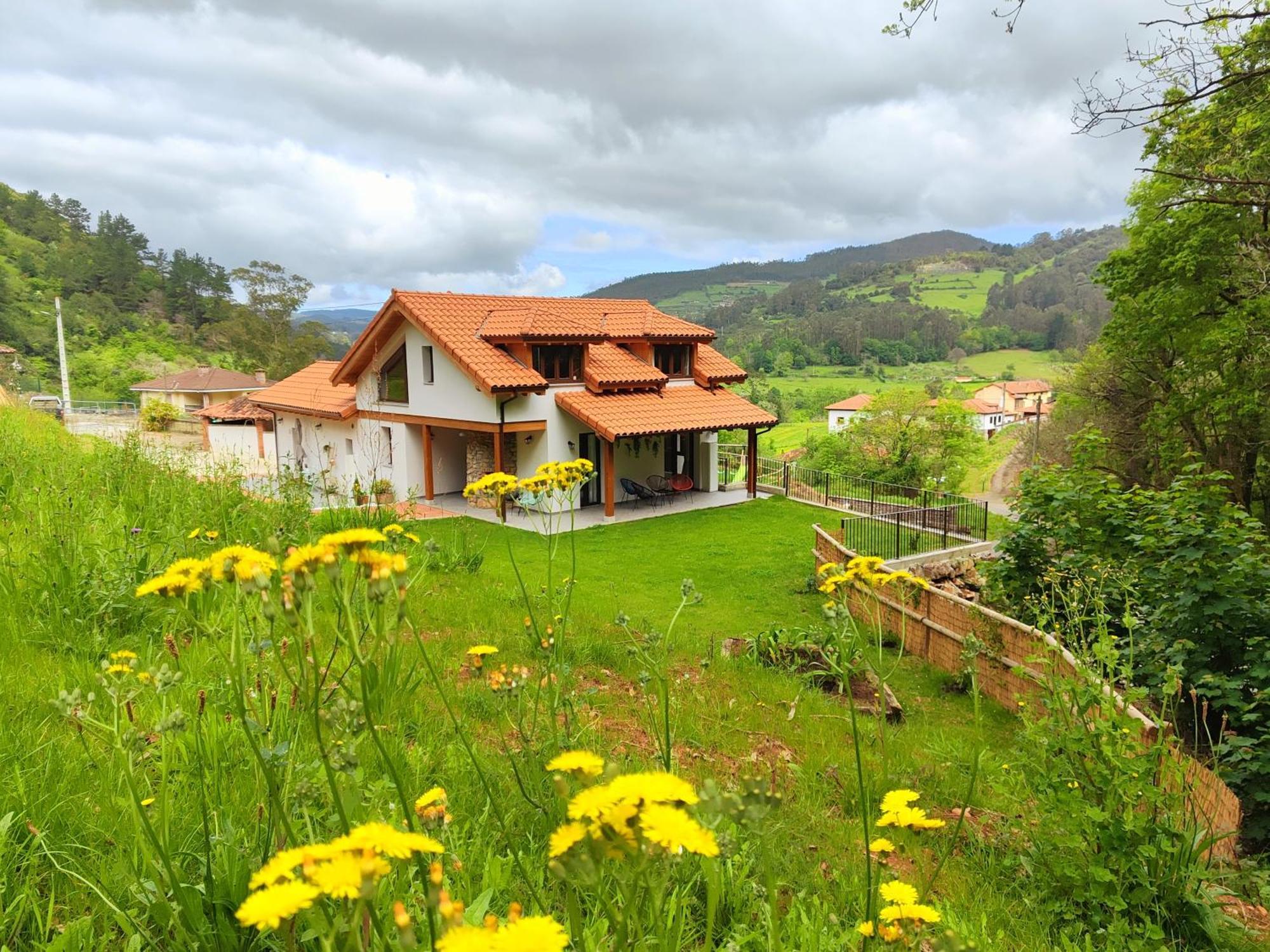 Reguero Gato Turismo Rural Candamin Exterior photo
